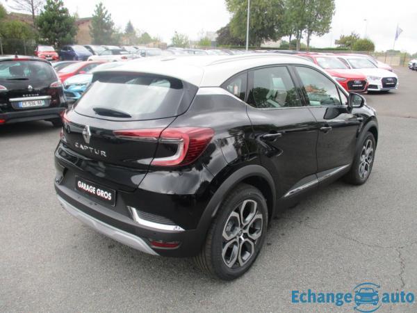 Renault Captur Blue dCi 115 EDC Intens