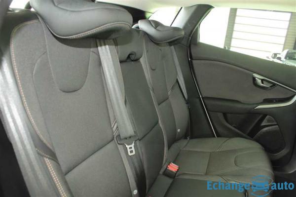 Volvo V40 Cross Country D3 150 Geartronic 6 Momentum