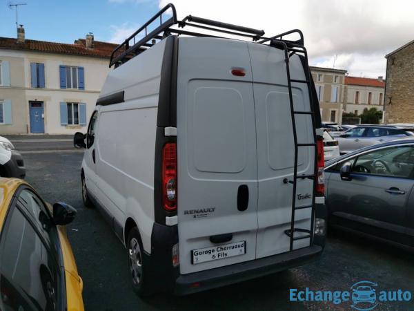 Renault Trafic II FOURGON L2H2 1200 KG 2.0 DCI - 115 CONFORT