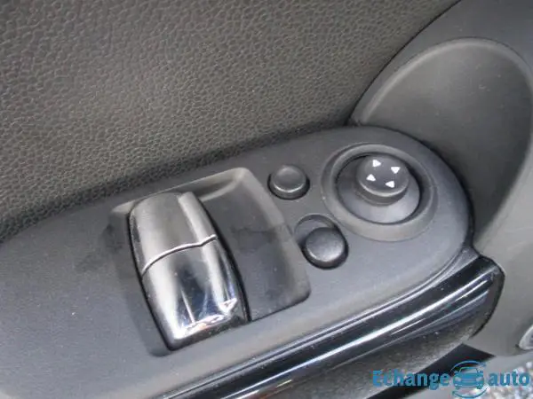 Mini Mini F56 Cooper D 116 ch Pack Chili A