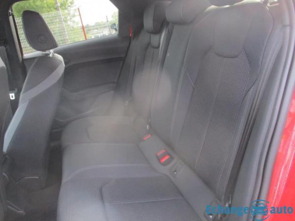 Audi A1 sportback 40 TFSI 200 ch S tronic 6 S line