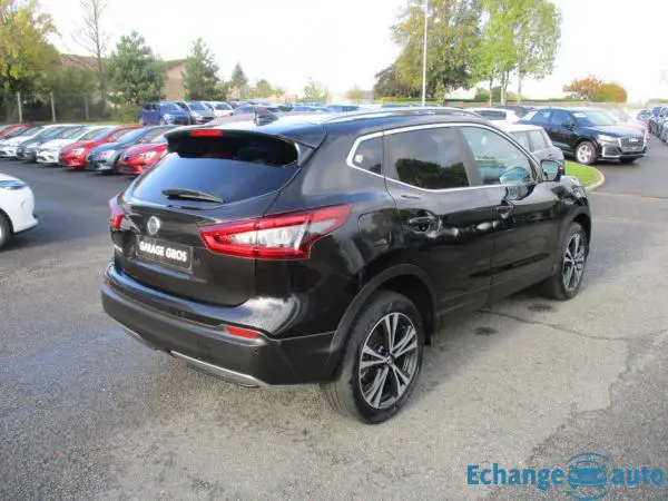 Nissan Qashqai 1.3 DIG-T 140 N-Connecta