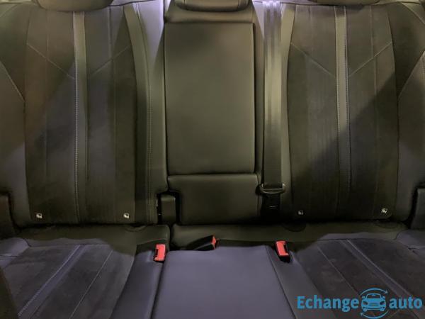 Peugeot 3008 1.2 e-THP Crossway