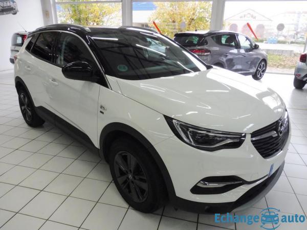 Opel Grandland X 1.2 TUBRO 130 CH 120 ANS