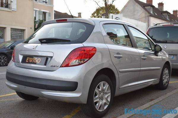 Peugeot 207 5 portes 1.4 HDi FAP 68 cv Blue Lion