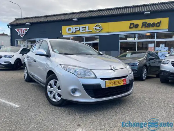 Renault Mégane III Berline Authentique 1.5 dCi 90 FAP Eco2 EU5
