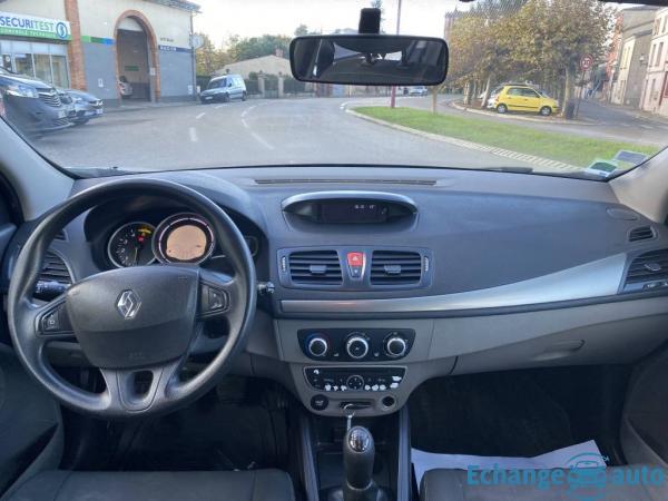 Renault Mégane III Berline Authentique 1.5 dCi 90 FAP Eco2 EU5
