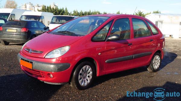 Citroën Xsara Picasso 1.8 i 16V 7CV 117CH Mécaniquement en bon état