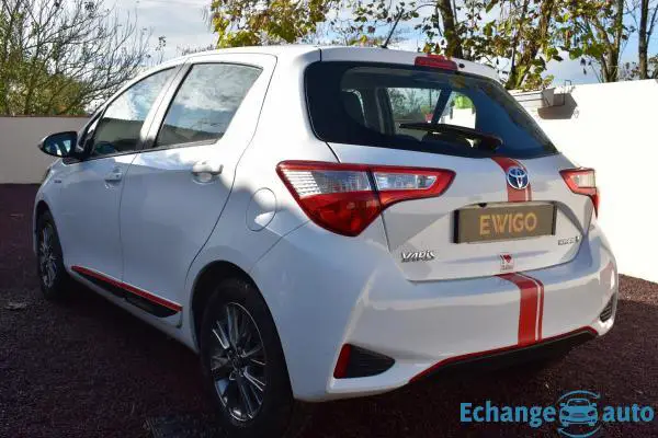 Toyota Yaris 100H Dynamic 5p