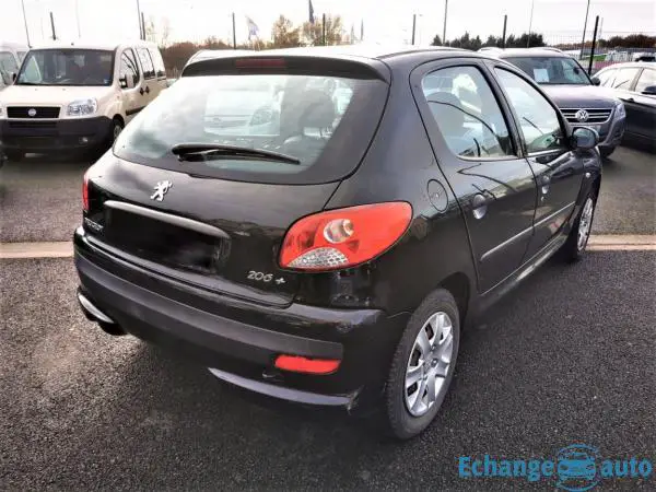 PEUGEOT 206+ 206+ 1.1e 60ch Urban
