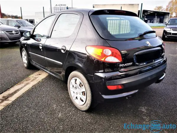 PEUGEOT 206+ 206+ 1.1e 60ch Urban