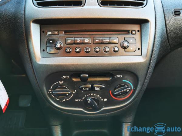 PEUGEOT 206 1.4i X Line Clim