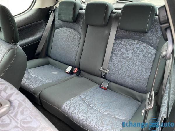 PEUGEOT 206 2.0 HDi Quiksilver