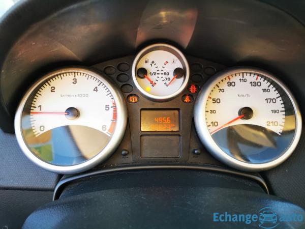 PEUGEOT 207 1.4 HDi 70ch BLUE LION Premium