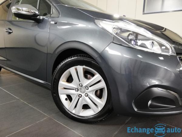 Peugeot 208 1.6 BLUEHDI 100 STYLE GPS