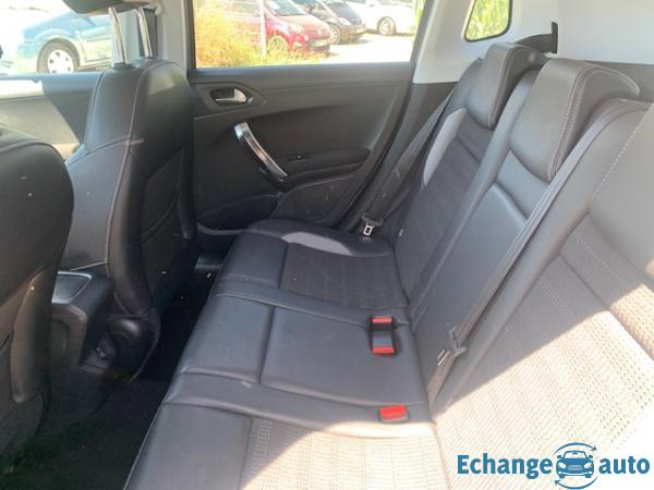 Peugeot 2008 1.6hdi 115 CV ALLURE
