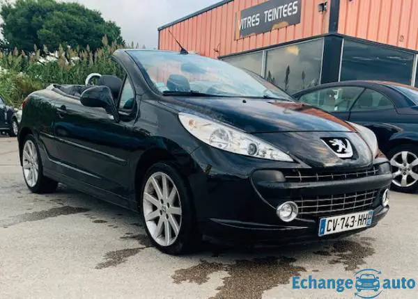 Peugeot 207 CC 1.6 HDI 110 CV FELINE
