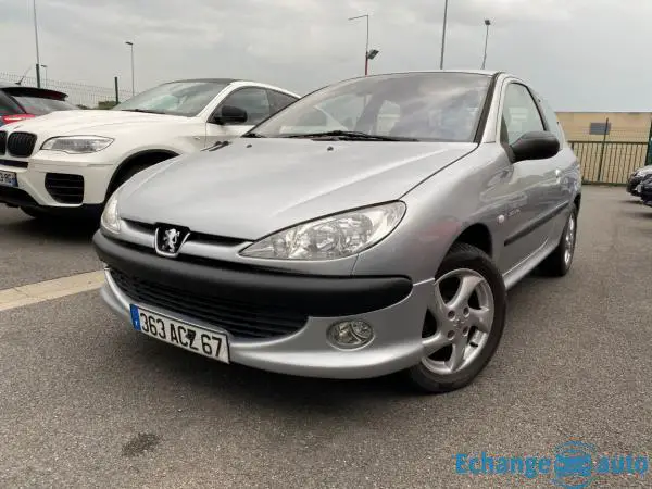 PEUGEOT 206 2.0 HDi Quiksilver