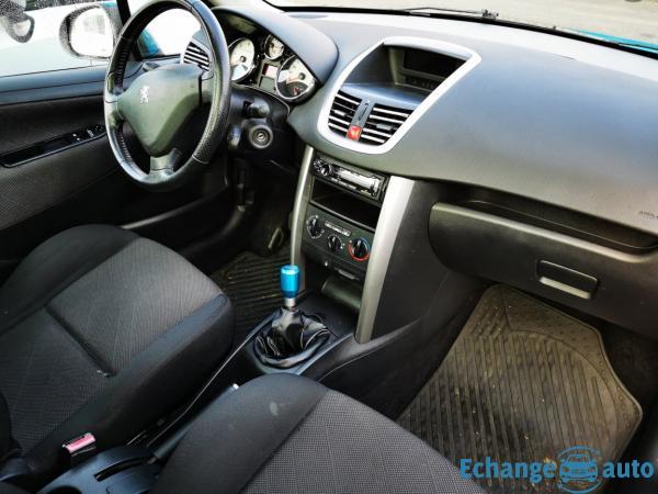 PEUGEOT 207 SW 1.6 HDi 90ch BLUE LION Premium