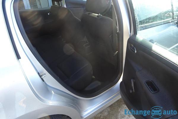 Peugeot 207 1.6 HDI 90 NACTEQ 5P