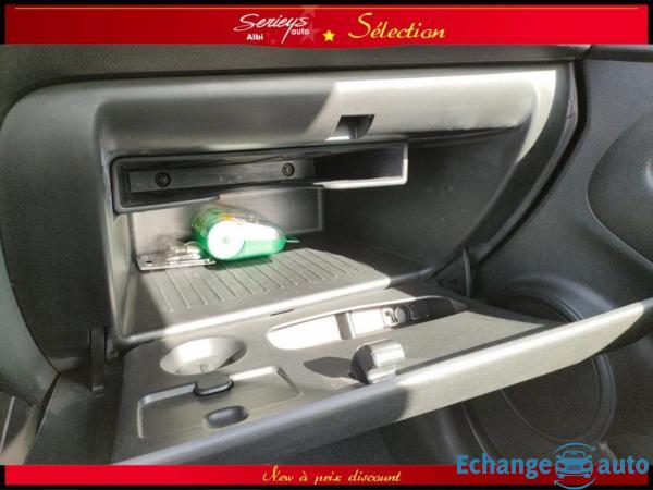 Kia Venga Urban Chic 1.6 CRDi 115 Toit Ouvrant