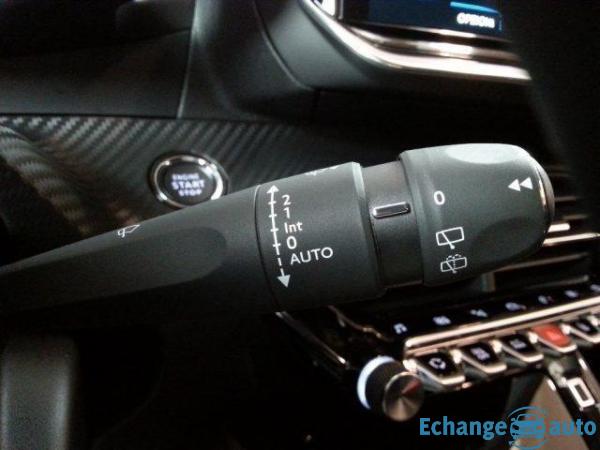 Peugeot 208 Allure PureTech 100 Camera AR+GPS