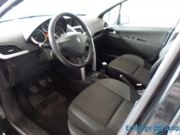 Peugeot 207 ACTIVE 1.4L 75CV 5P