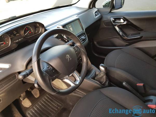 Peugeot 208 1.6 BlueHDi 75 Style