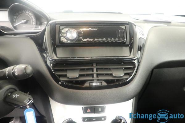 Peugeot 208 1.0 PureTech 68ch BVM5 Like