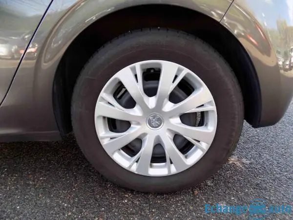 Peugeot 208 1.6 BlueHDi 100ch Active Business S&S 5p