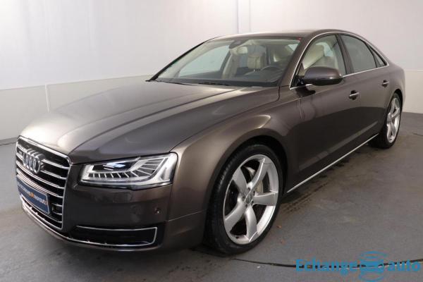 Audi A8 V6 3.0 TDI 262 DPF Clean Diesel Tiptronic 8 Quattro Avus