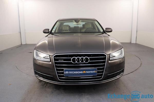 Audi A8 V6 3.0 TDI 262 DPF Clean Diesel Tiptronic 8 Quattro Avus