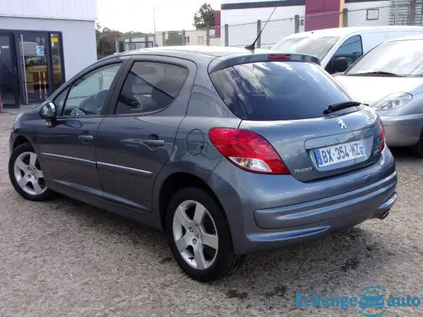 PEUGEOT 207 1.6 VTi 120ch Allure