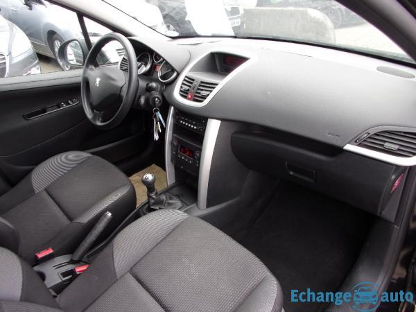 PEUGEOT 207+  1.4e 75ch 