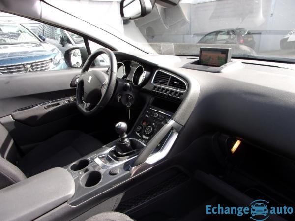 PEUGEOT 3008 1.6 HDi 16V 112ch Allure
