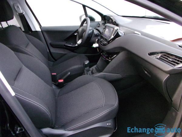 PEUGEOT 208 PureTech 82ch SetS BVM5