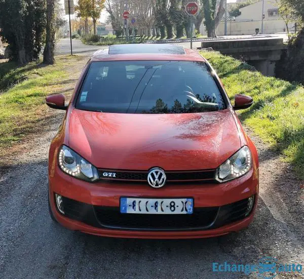 Volkswagen Golf VI GTi 2.0l 211 CH ADIDAS DSG6 TOIT PANO