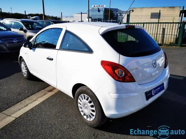 OPEL CORSA 1.2 - 85 ch Twinport Essentia