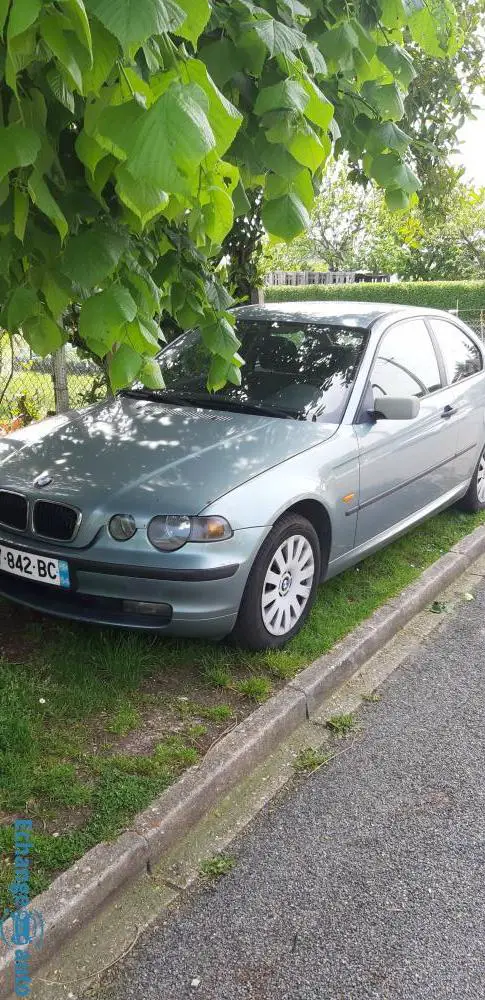 Bmw 320 turbo d série 3 compact
