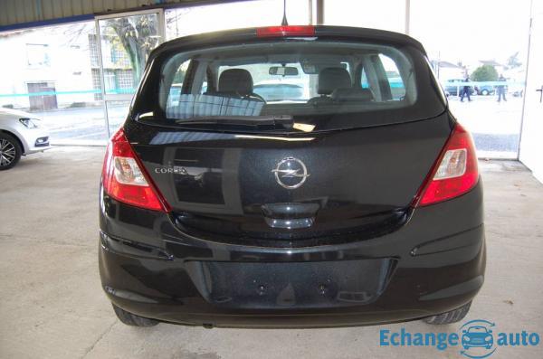 Opel Corsa IV 1.2 Twinport 85ch Graphite
