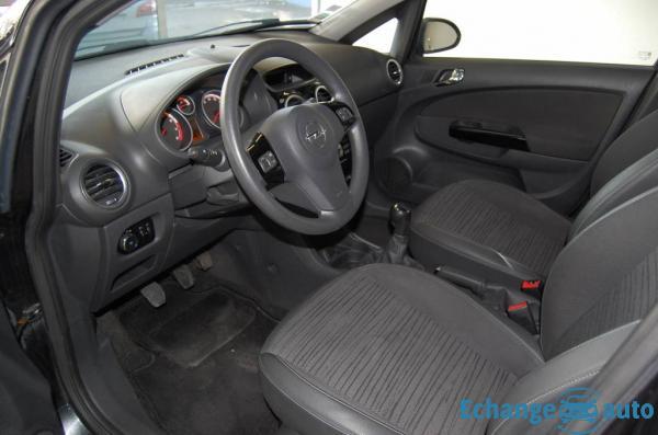 Opel Corsa IV 1.2 Twinport 85ch Graphite