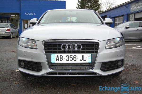 Audi A4 III 2.0 TDI 143 DPF AMBITION LUXE