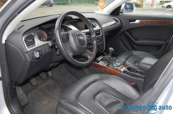 Audi A4 III 2.0 TDI 143 DPF AMBITION LUXE