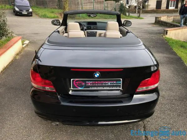 BMW SERIE 1 CABRIOLET E88 118d 143 ch Luxe Carnet