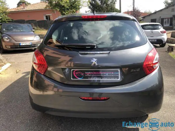 PEUGEOT 208 208 1.4 HDi 68ch BVM5 Active