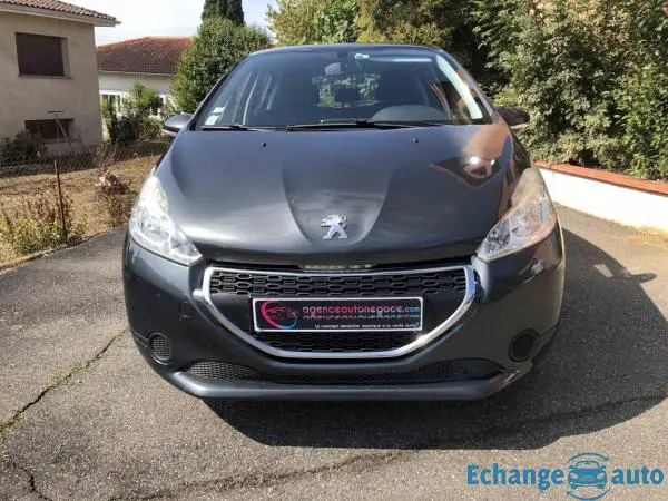PEUGEOT 208 208 1.4 HDi 68ch BVM5 Active
