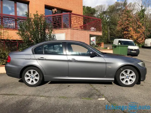 BMW SERIE 3 E90 LCI 316d 115 ch Confort