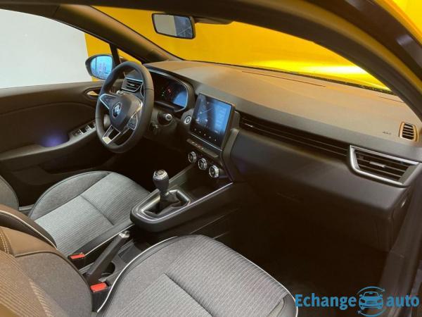 Renault Clio V Blue dCi 115 Intens