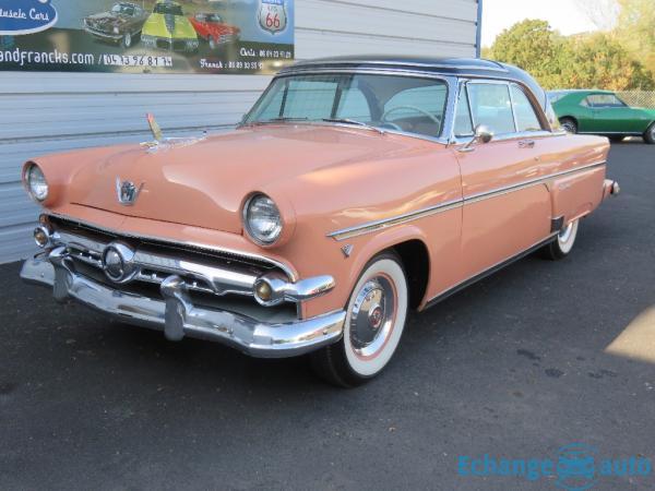 FORD CRESTLINE SKYLINER V8 de 1954