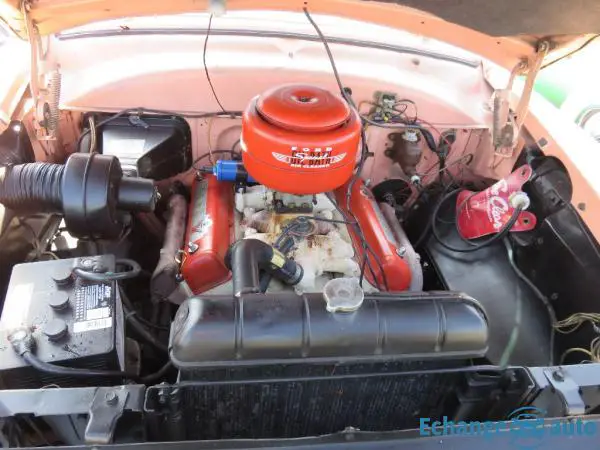 FORD CRESTLINE SKYLINER V8 de 1954